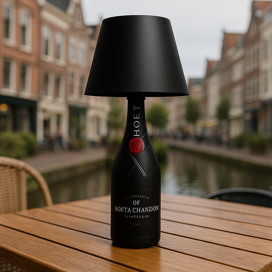 Aura – Tafellamp – Flessenlamp - Oplaadbaar – Voor Binnen & Buiten – Zwart